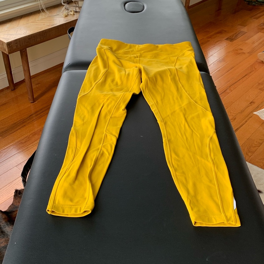 Lululemon felt lined leggings